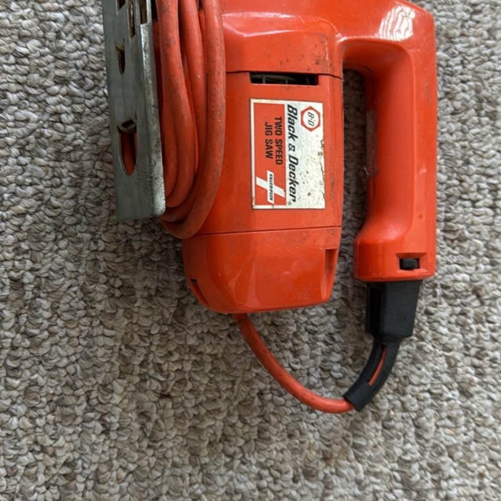 Black & Decker Electric 2 speed Orange JIGSaw